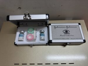 Contact Lenses For Marked Cards Can See Through UV Playing Cards